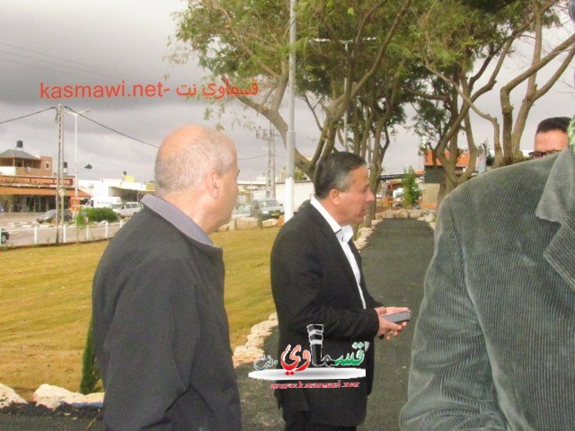 الرئيس عادل بدير ووفد من وزارة البيئة يزور دوار  حبايب رابعة ومنتزة عبد الكريم قاسم  .